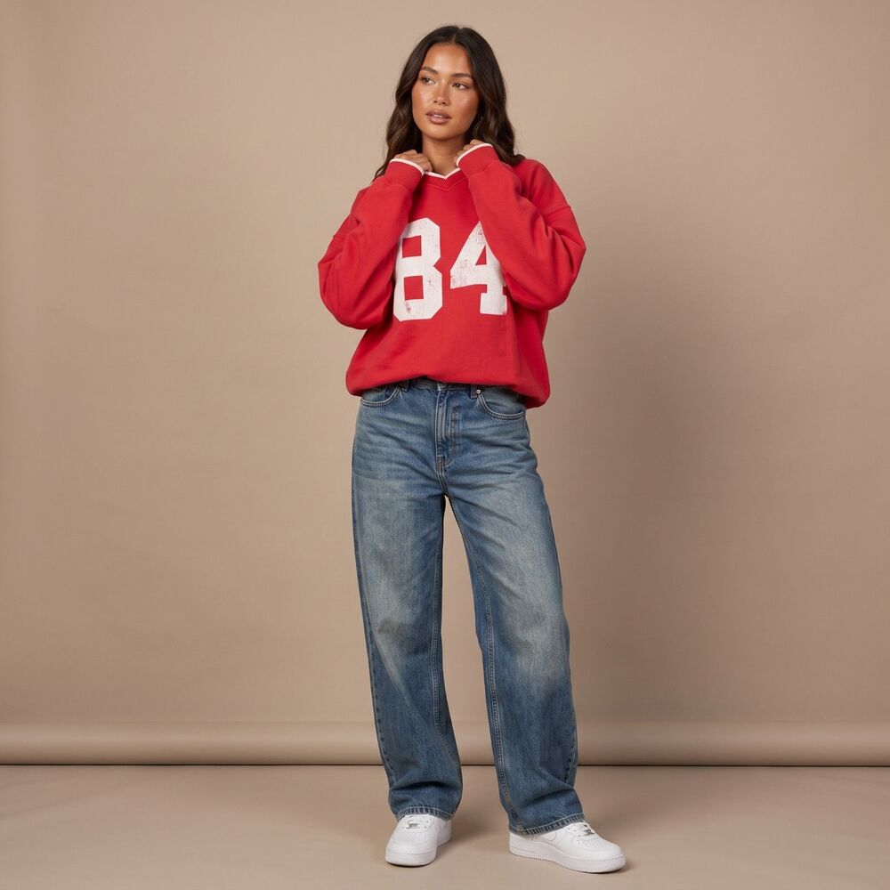Cotton On Graphic V-Neck Sweatshirt Oversized Vintage Varsity Red XL